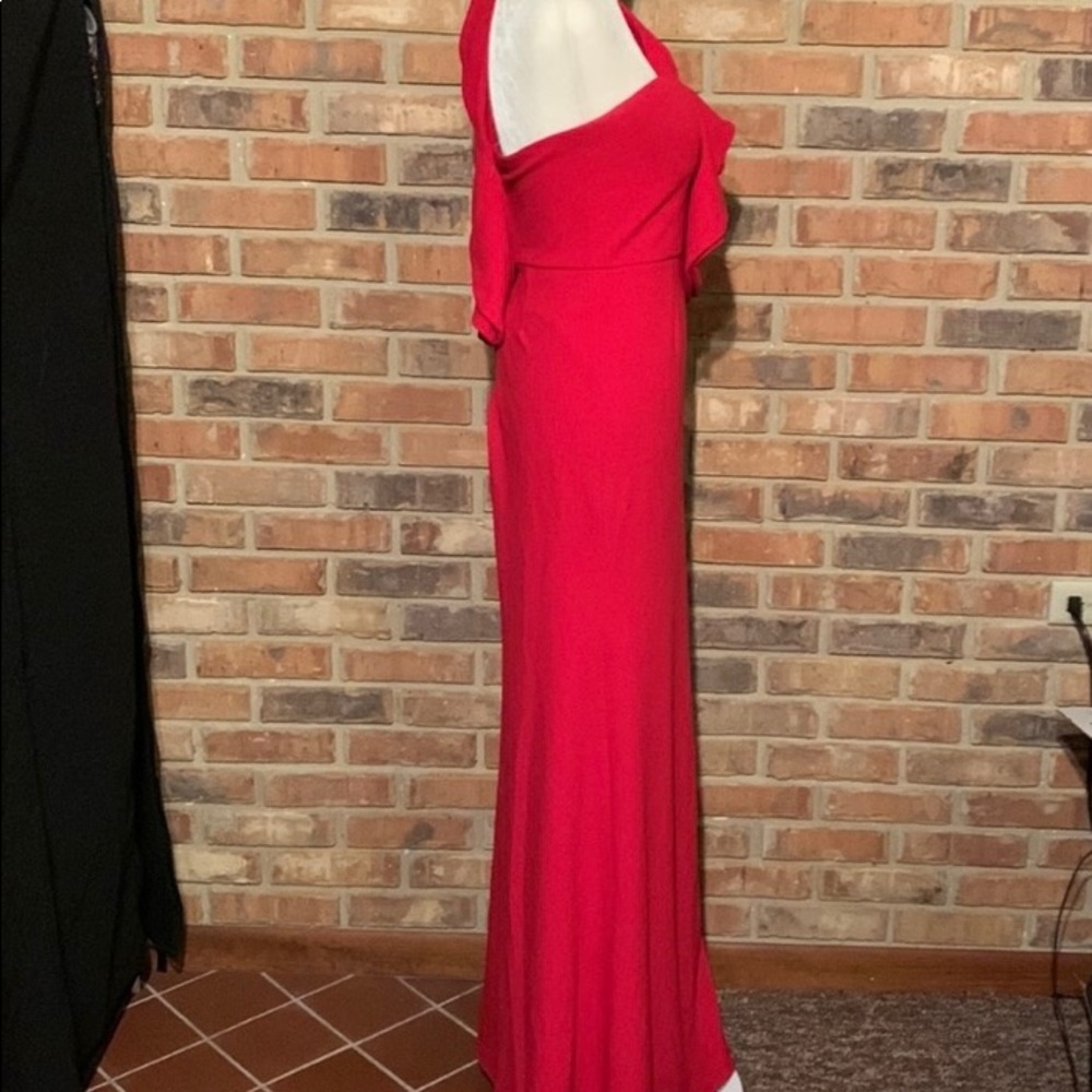 Lulu’s long red dress with lining zippered back size S - Picture 2 of 8
